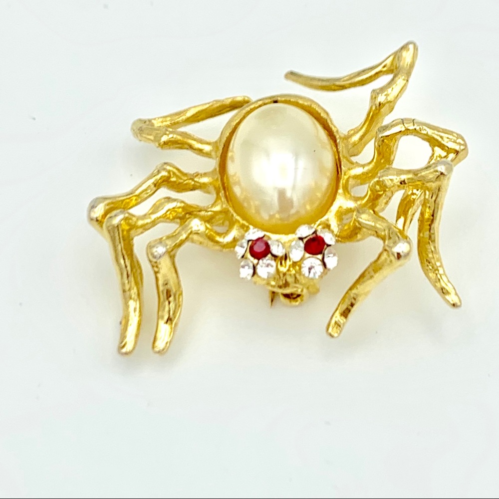 Spider Brooch Pin Jacket Sweater